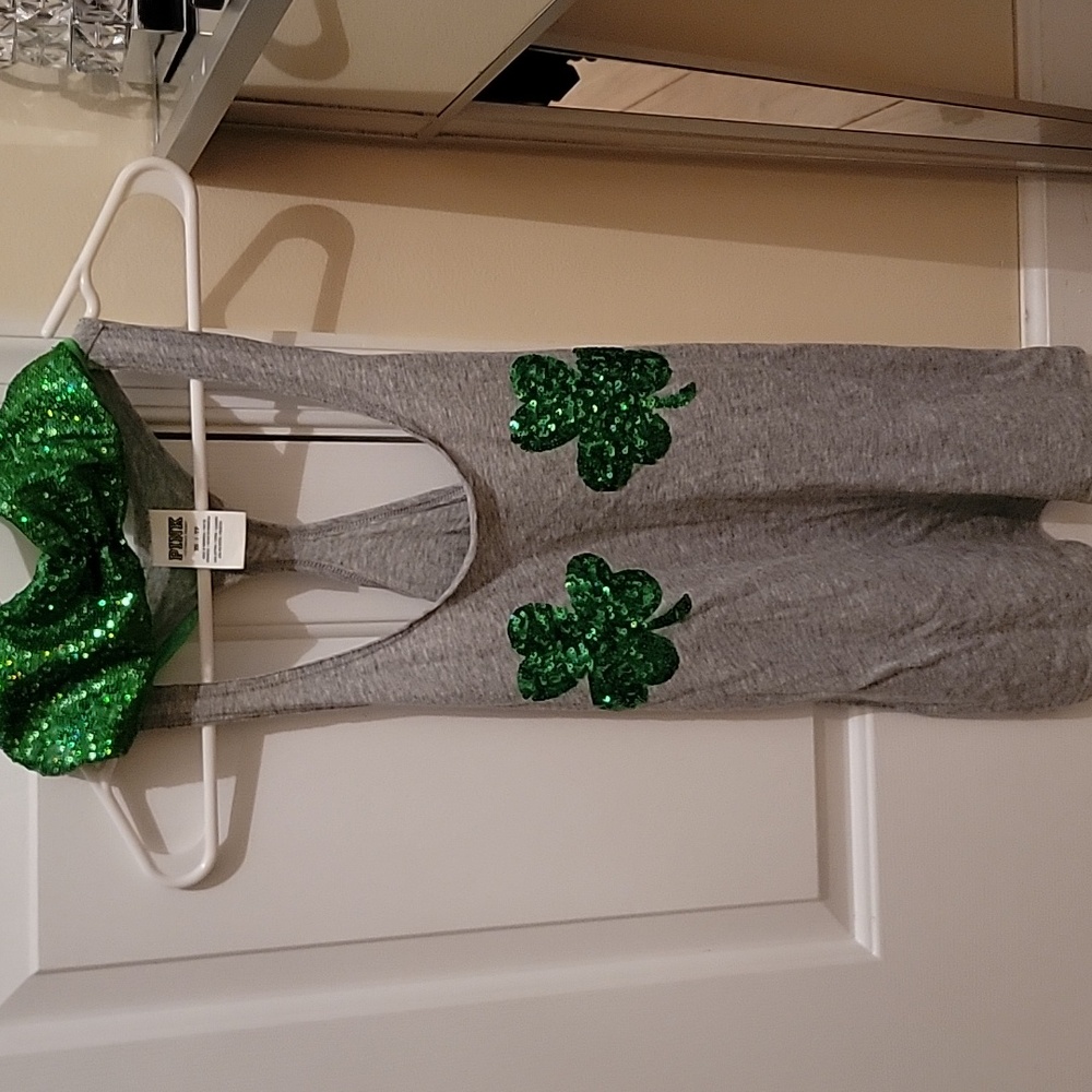 PINK Victoria's Secret Gray Tank Top With Green Sequin Shamrocks. XS. Bralette S